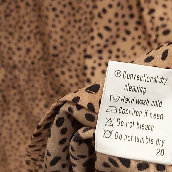 Little White House tiered dress - Picture 6 of 9